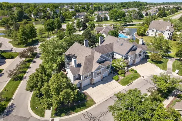 1641 Coburn Drive, AnnArbor, MI 48108
