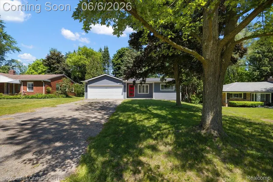 2255 Bedford Road, Bloomfield, MI 48302 - #3