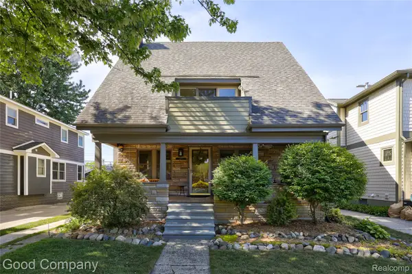 419 E 5th Street, RoyalOak, MI 48067