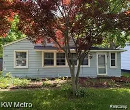 23854 Harrellson Street, Macomb, MI 48042