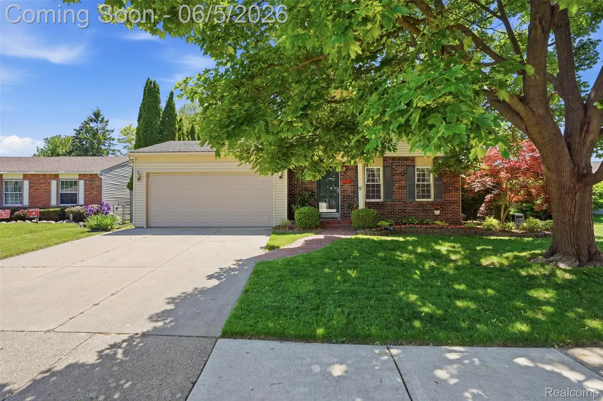 16128 Touraine Drive, Clinton, MI 48038 - #1