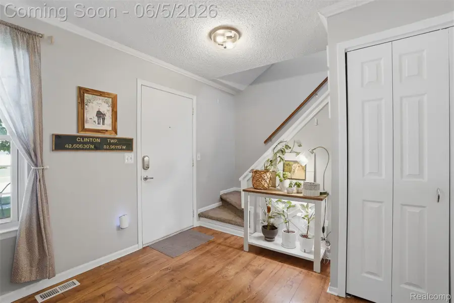 16128 Touraine Drive, Clinton, MI 48038 - #2
