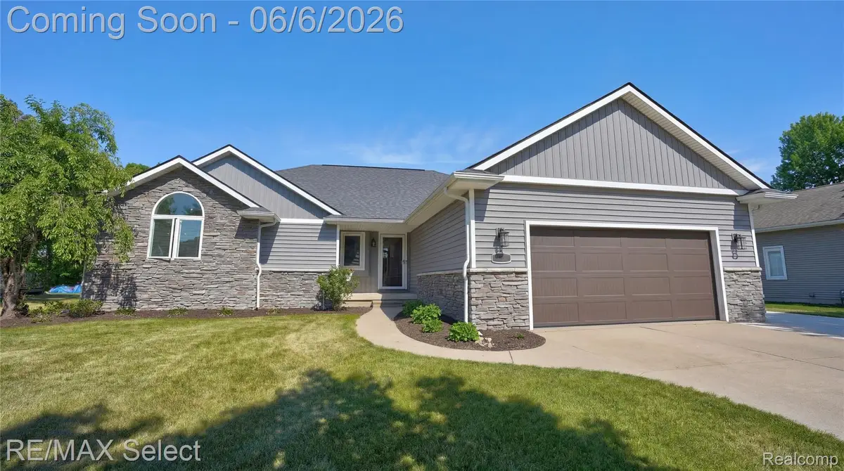 2288 Lost Creek Drive, Flushing, MI 48433 - #1