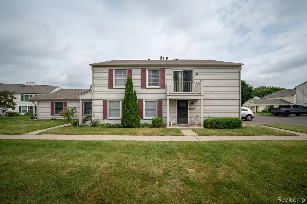 2978 Elmwood Court, Orion, MI 48360 - #1