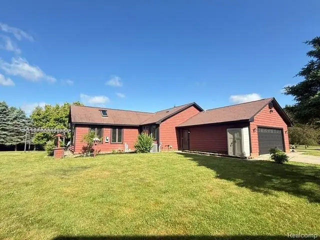 4897 Curtiss Drive, Lapeer, MI 48446 - #3