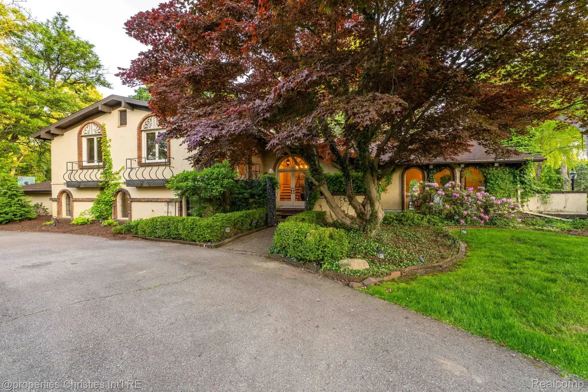 1865 Harvest Lane, Bloomfield, MI 48302 - #1