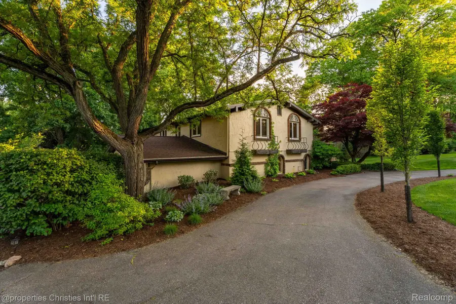 1865 Harvest Lane, Bloomfield, MI 48302 - #3