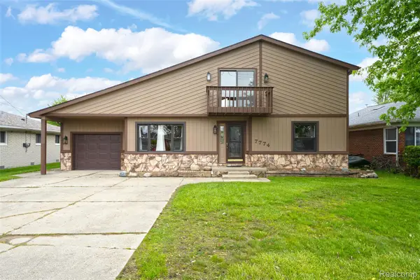 7774 Colony Drive, Clay, MI 48001