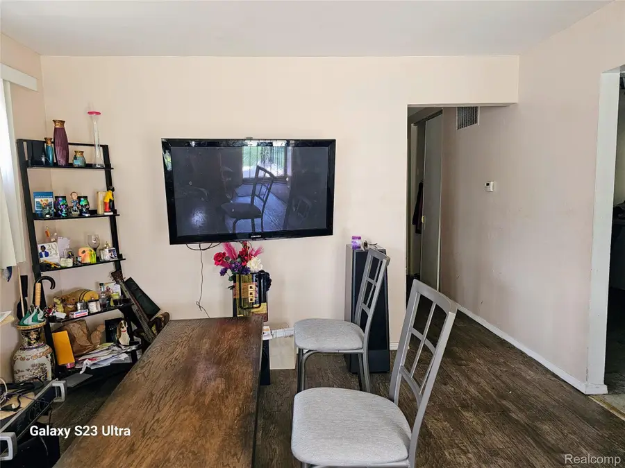 8520 Alpine Street, Detroit, MI 48204 - #3