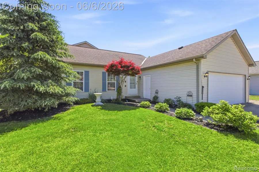 11293 Delano Street, Romulus, MI 48174 - #3