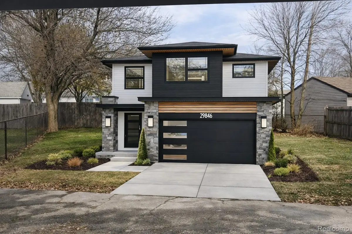 16641 Stephens Drive, Eastpointe, MI 48021 - #1