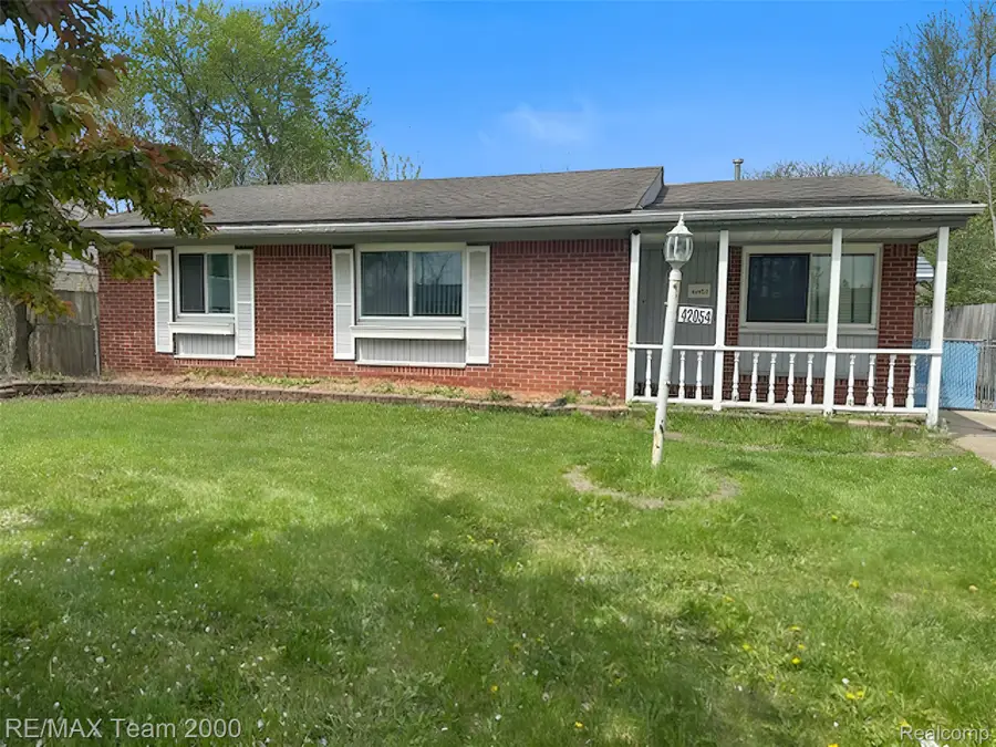42054 Lincoln Street, Belleville, MI 48111 - #3
