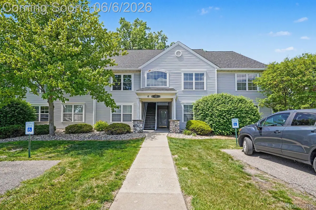 12398 Saint Andrews Way, Fenton, MI 48430 - #1