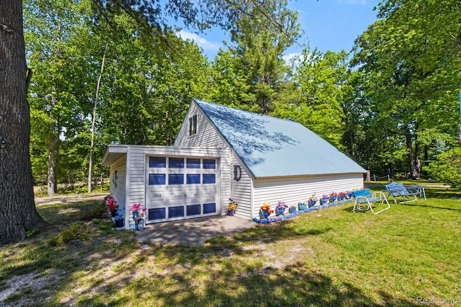4772 S Bard Road, Beaverton, MI 48612 - #3