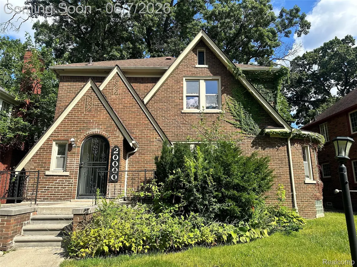 20000 Canterbury Road, Detroit, MI 48221 - #1