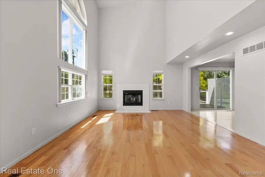 113 Algansee Drive, Troy, MI 48083 - #3