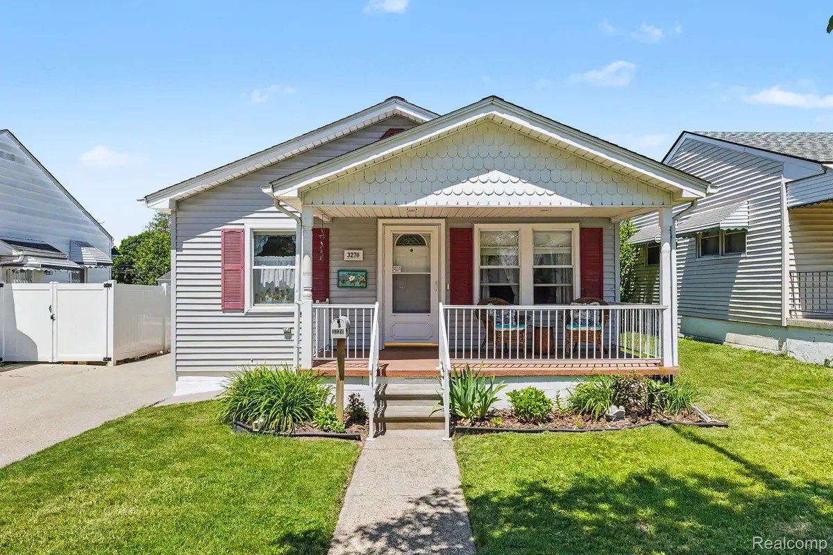 3270 Charles Street, Trenton, MI 48183 - #1