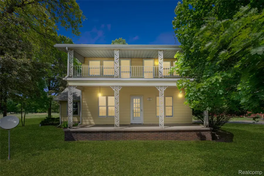 607 E King Street, Corunna, MI 48817 - #2