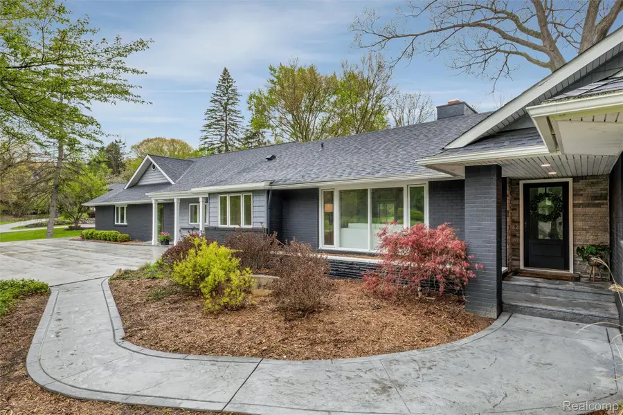 30360 Kincardine Road, Franklin, MI 48025 - #2