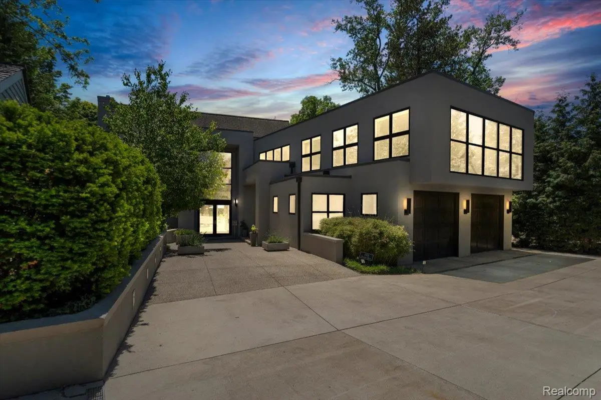 195 Baldwin Road, Birmingham, MI 48009 - #1