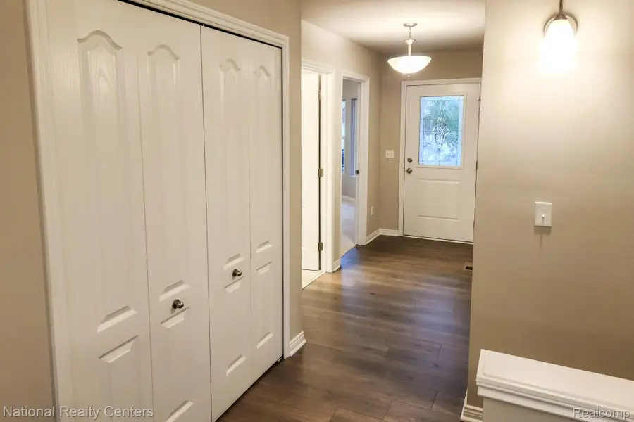 362 Devonshire Drive #31, Lapeer, MI 48446 - #2