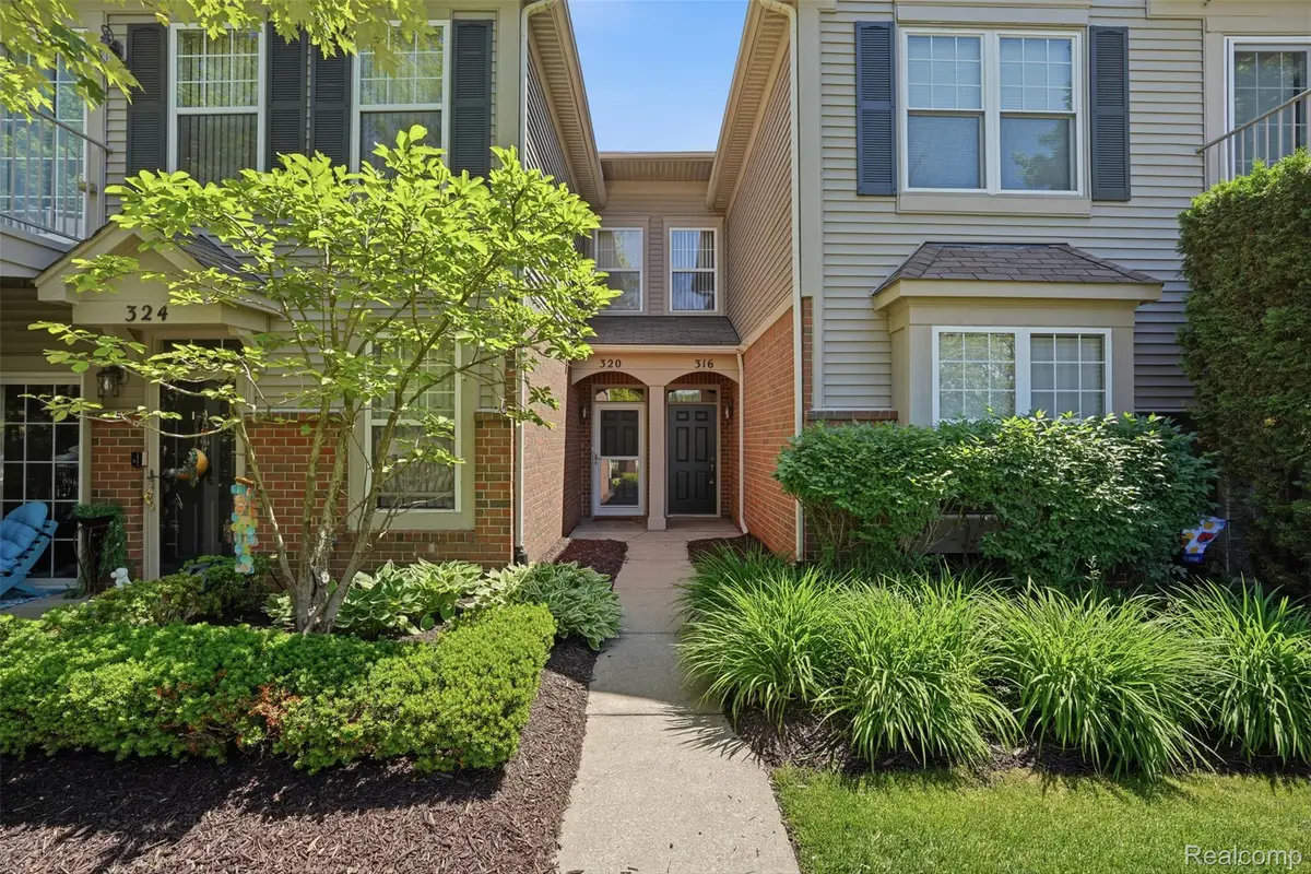 320 N Wixom Road #30, Wixom, MI 48393 - #1