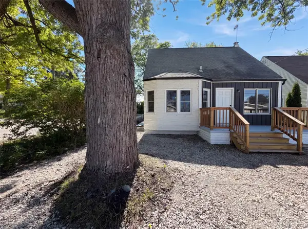 492 Algene Street, LakeOrion, MI 48362