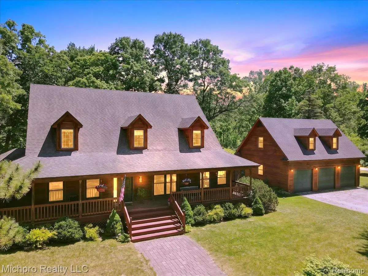 670 Green Creek Lane, Oxford, MI 48371 - #1