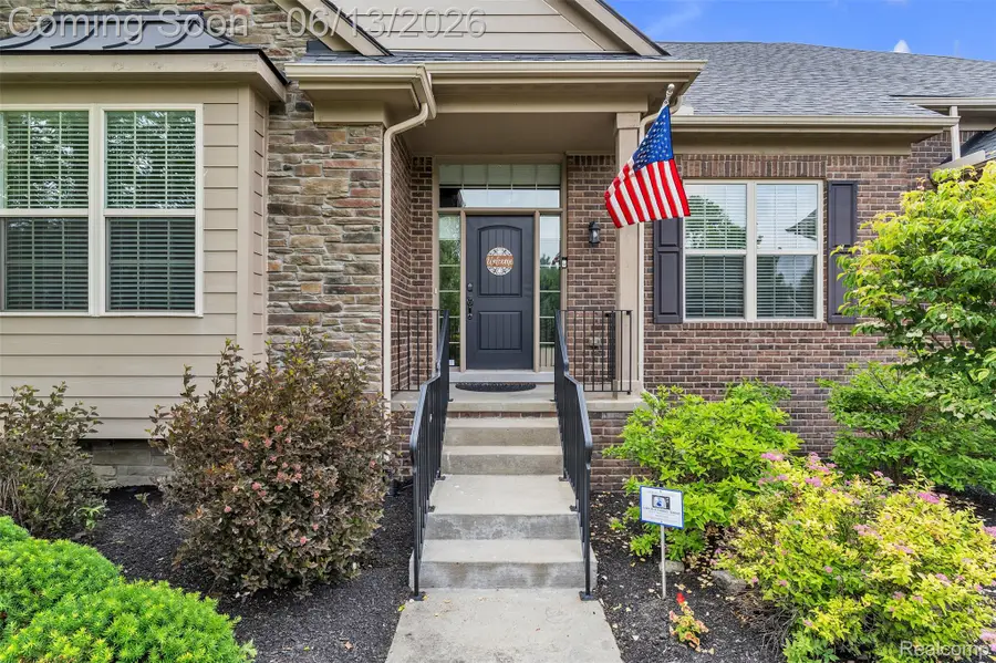 23719 Stoneleigh Drive, Lyon, MI 48178 - #2
