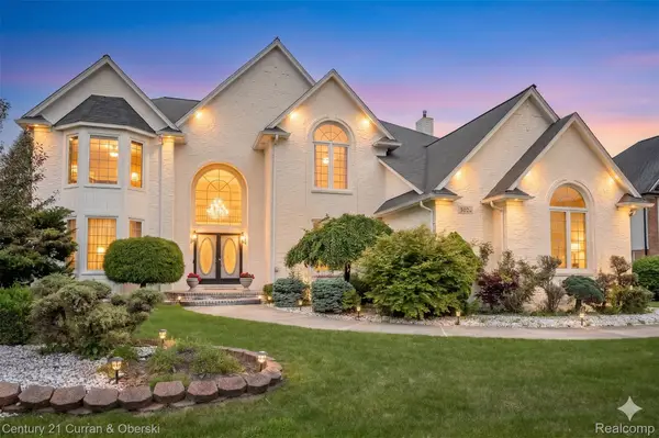 3021 Chinaberry Court, SterlingHeights, MI 48314