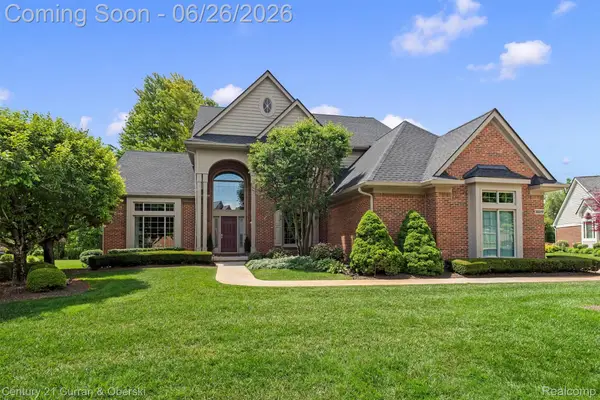 22217 Hazelton Court, Novi, MI 48374