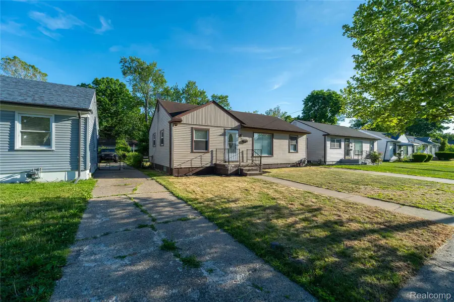 22519 Leewin Street, Detroit, MI 48219 - #2