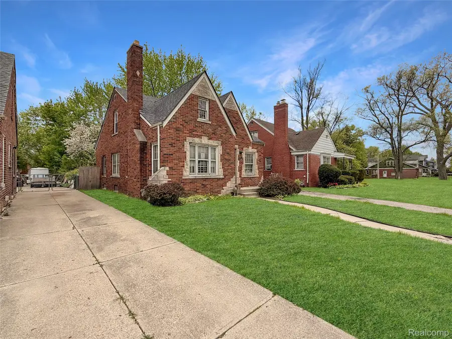 13334 Elmdale Street, Detroit, MI 48213 - #2