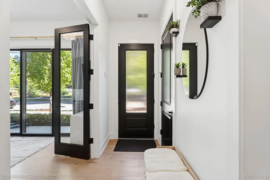 710 Parent E, Royal Oak, MI 48067 - #3