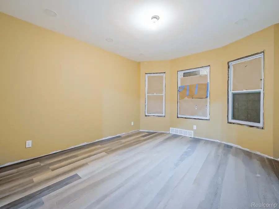 895 Blaine Street, Detroit, MI 48202 - #2