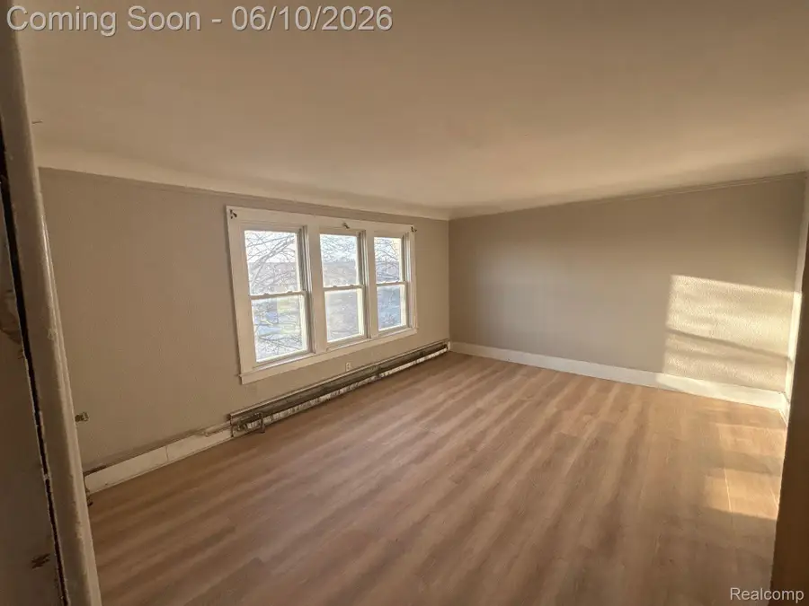 8210 Decatur Street, Detroit, MI 48228 - #2