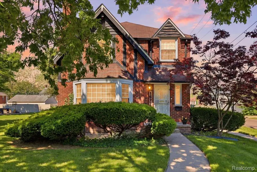 16779 Greenview Avenue, Detroit, MI 48219 - #2