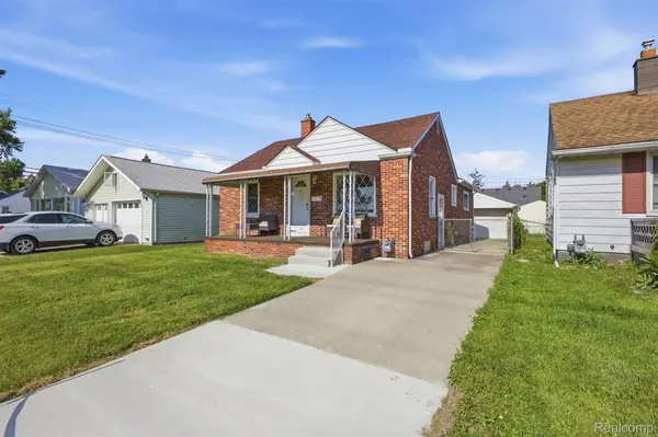 1130 Electric Street, Wyandotte, MI 48192