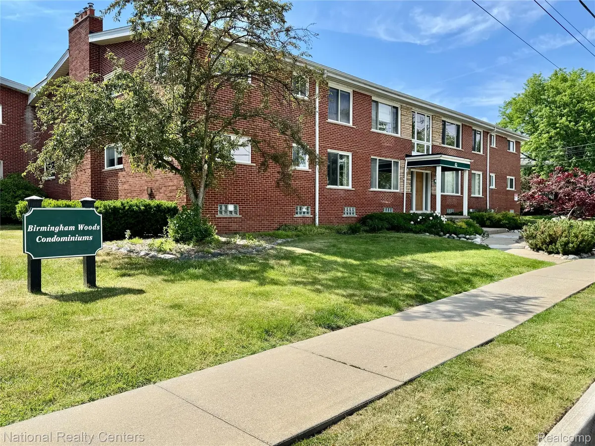 361 N Eton Street #5, Birmingham, MI 48009 - #1