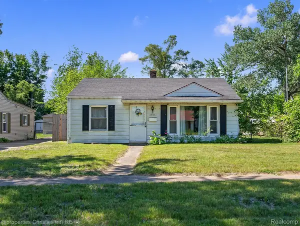 35751 Glen Street, Westland, MI 48186