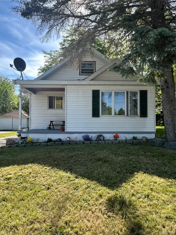 100 S Hooper Street, Caro, MI 48723