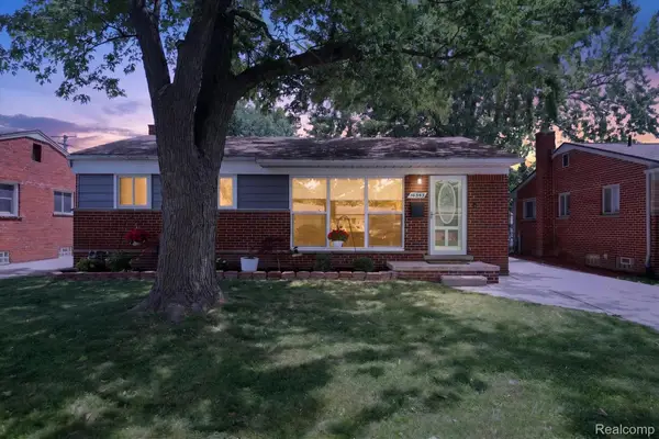 16543 Drake Street, Southgate, MI 48195