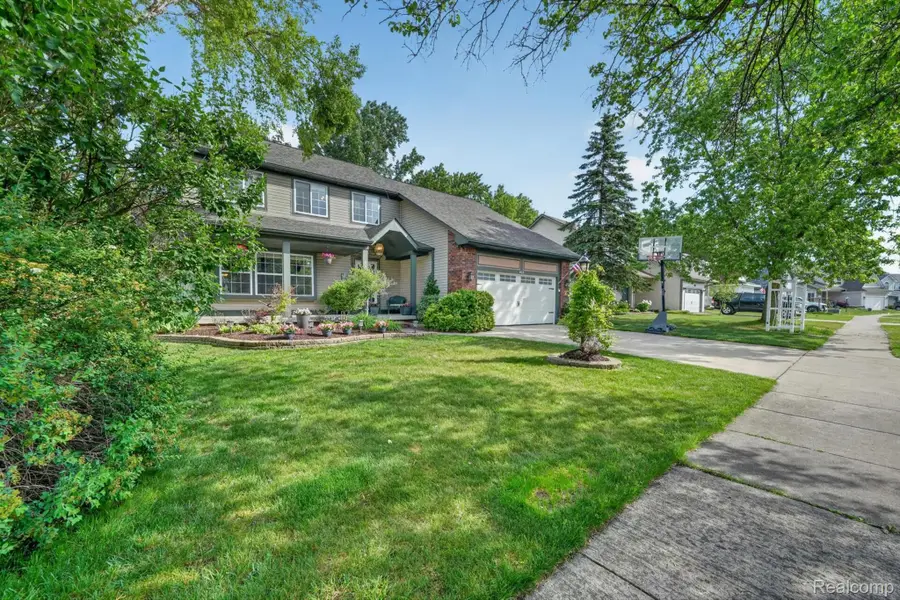 611 Thornehill Trail, Oxford, MI 48371 - #3