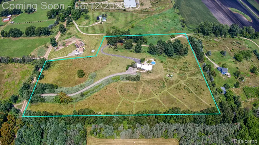 18999 Weller Road, Gregory, MI 48137 - #3