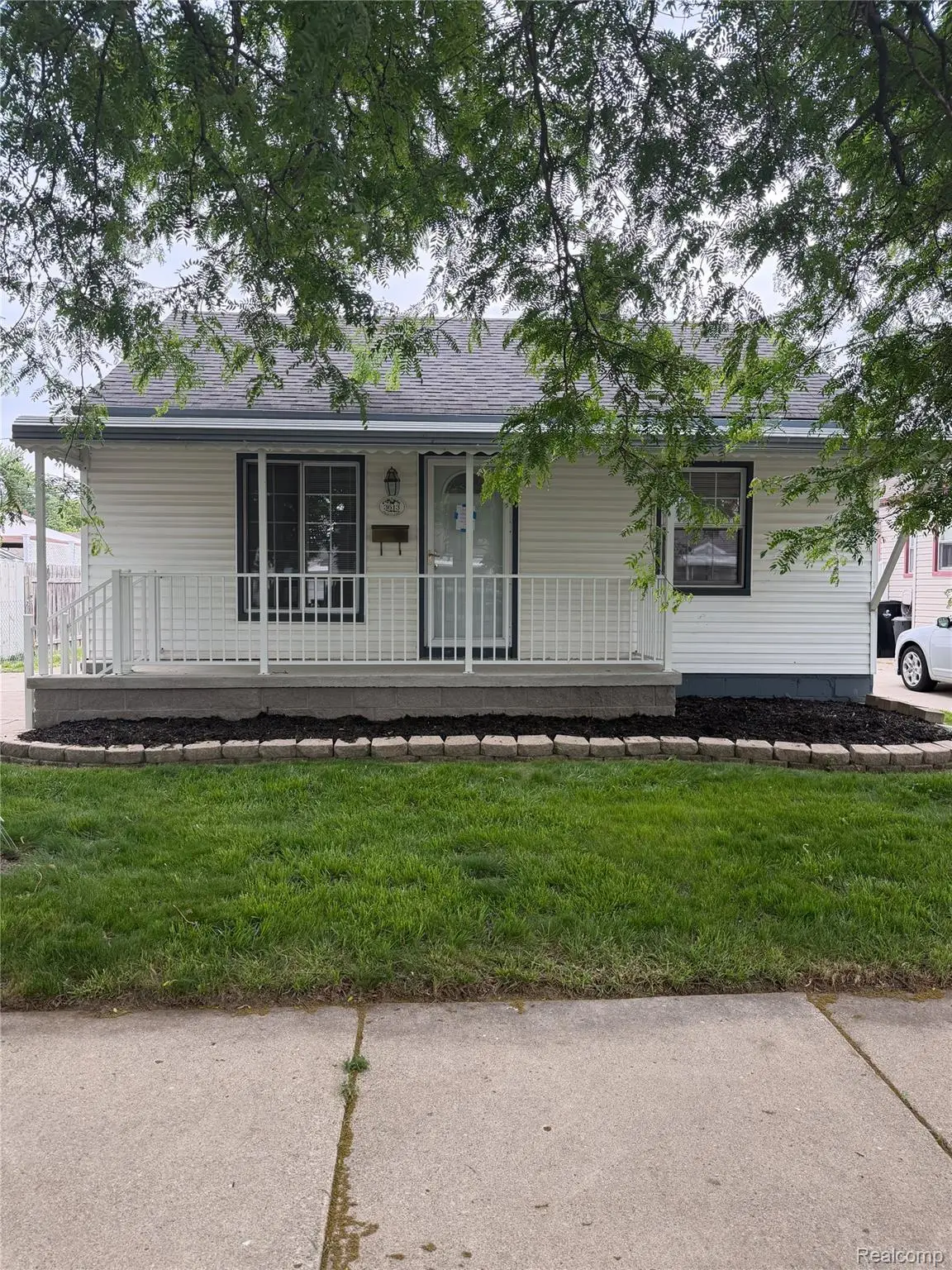 3613 21st Street, Wyandotte, MI 48192 - #1