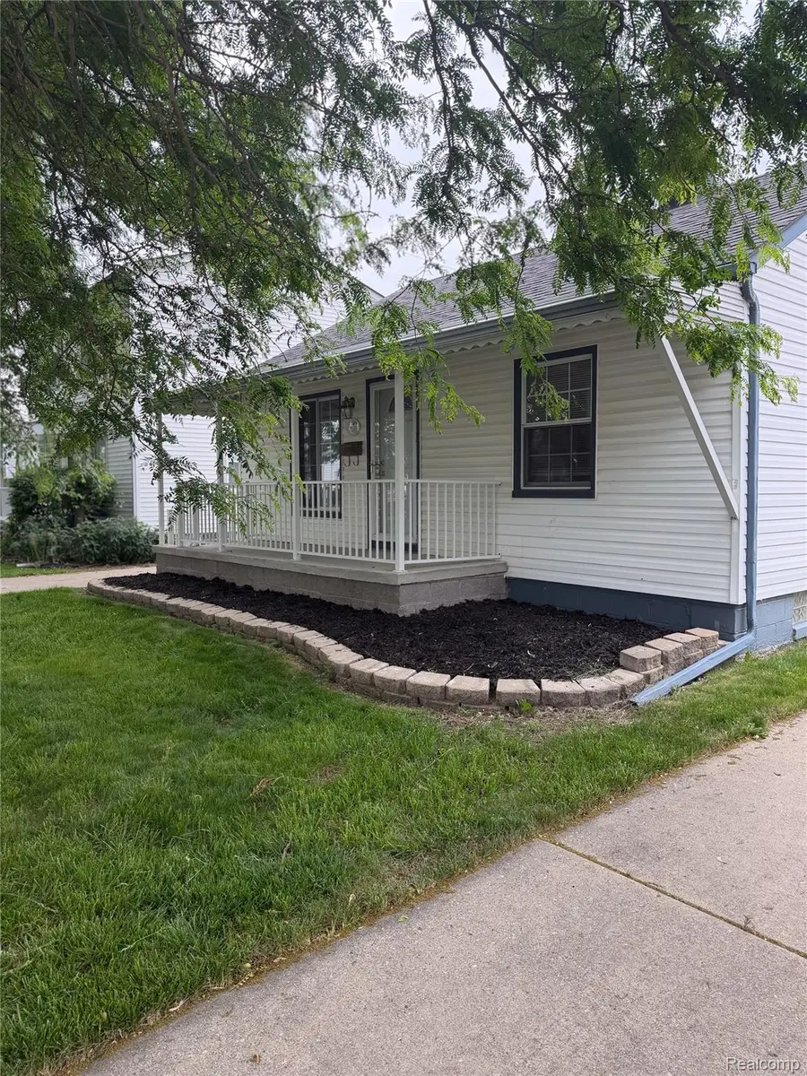 3613 21st Street, Wyandotte, MI 48192 - #3