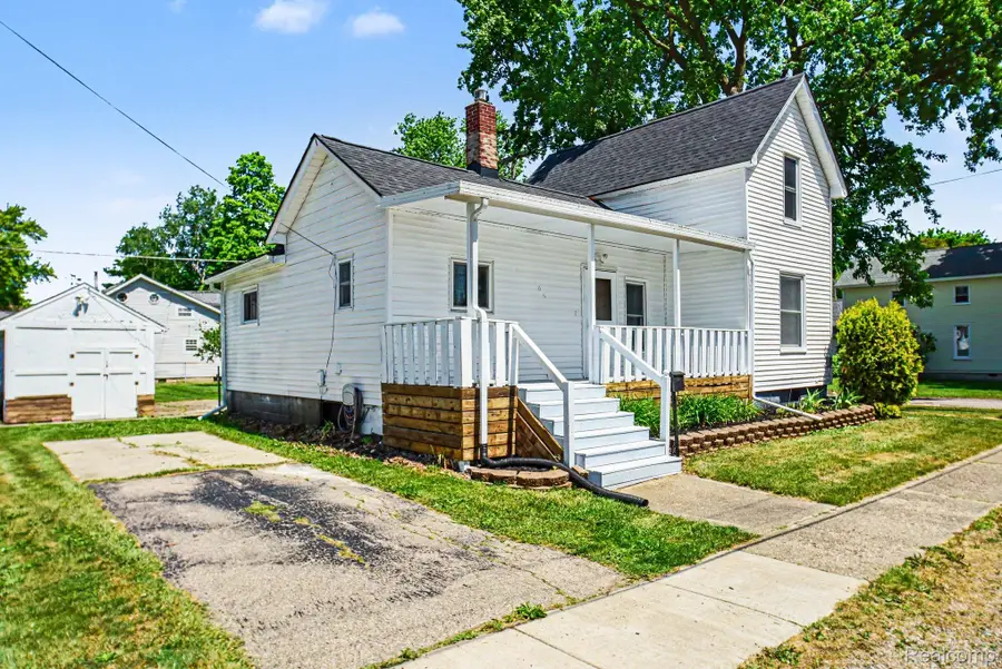 106 Pope Street, Lapeer, MI 48446 - #3