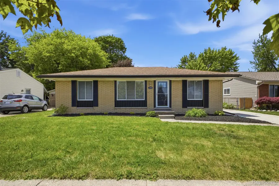 1260 S John Hix Street, Westland, MI 48186 - #2