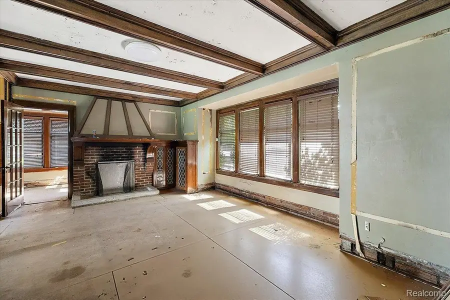3456 Burns Street, Detroit, MI 48214 - #3