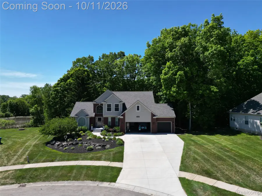 8314 Pleasant Court, Goodrich, MI 48438 - #2